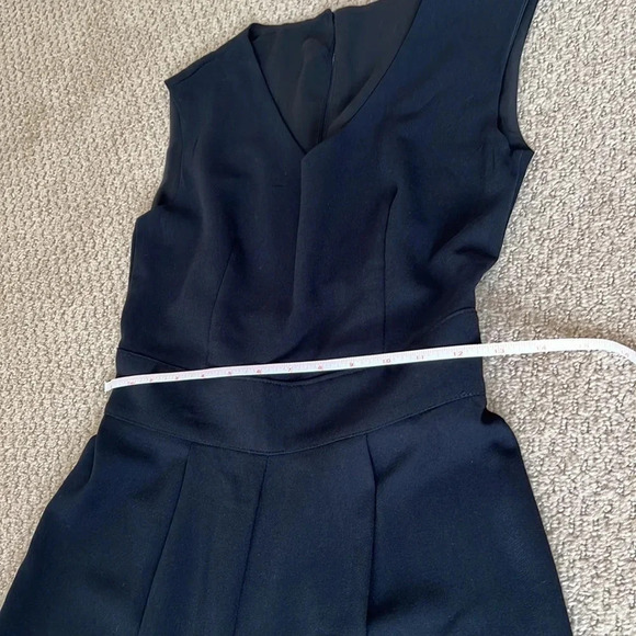 Straight Leg Short Sleeve Open Back Jumpsuit | Size XS Black - Picture 5 of 7